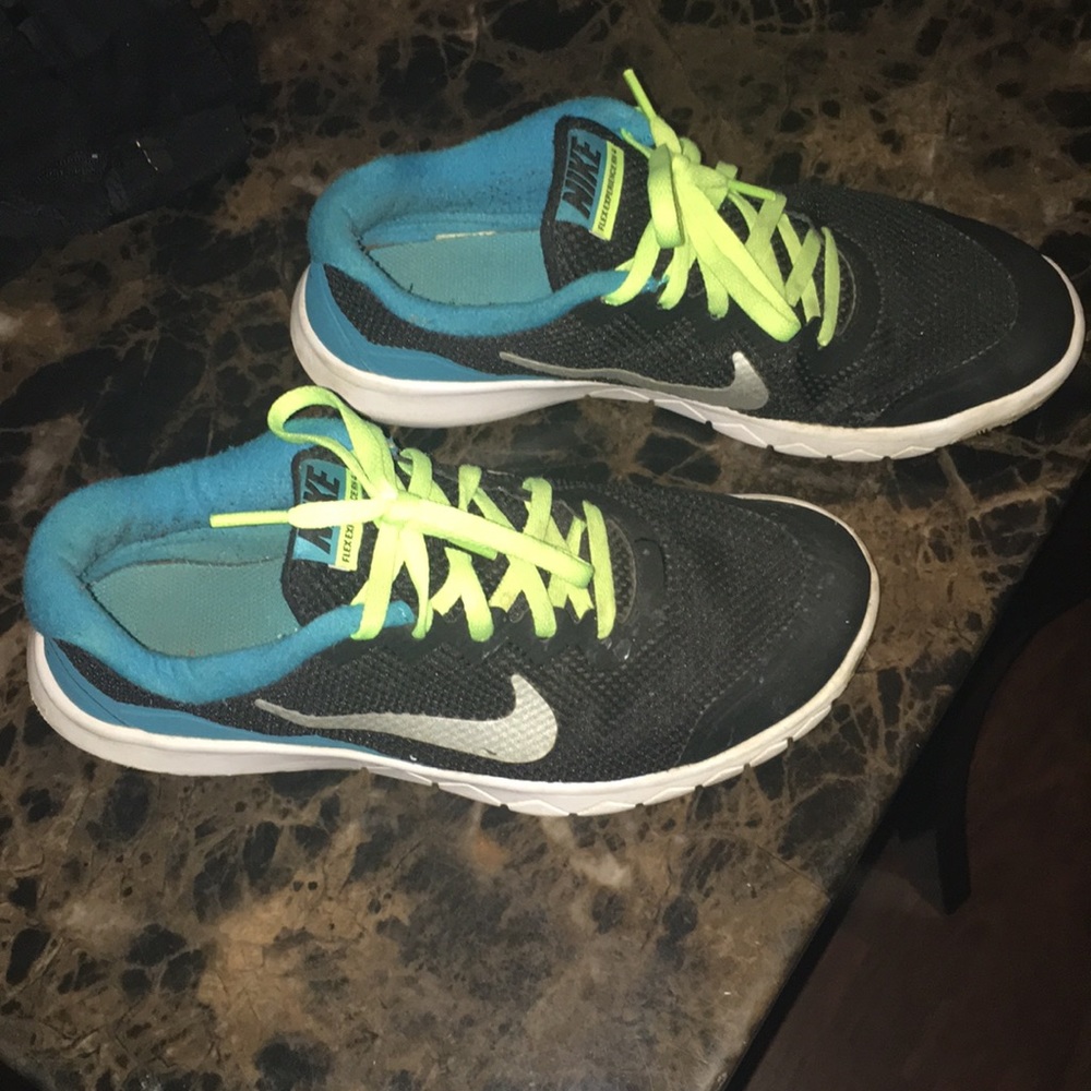 Nike shoes